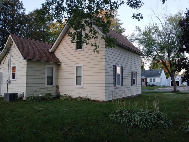 Property Photo:  706 Chippewa Street  WI 54452 
