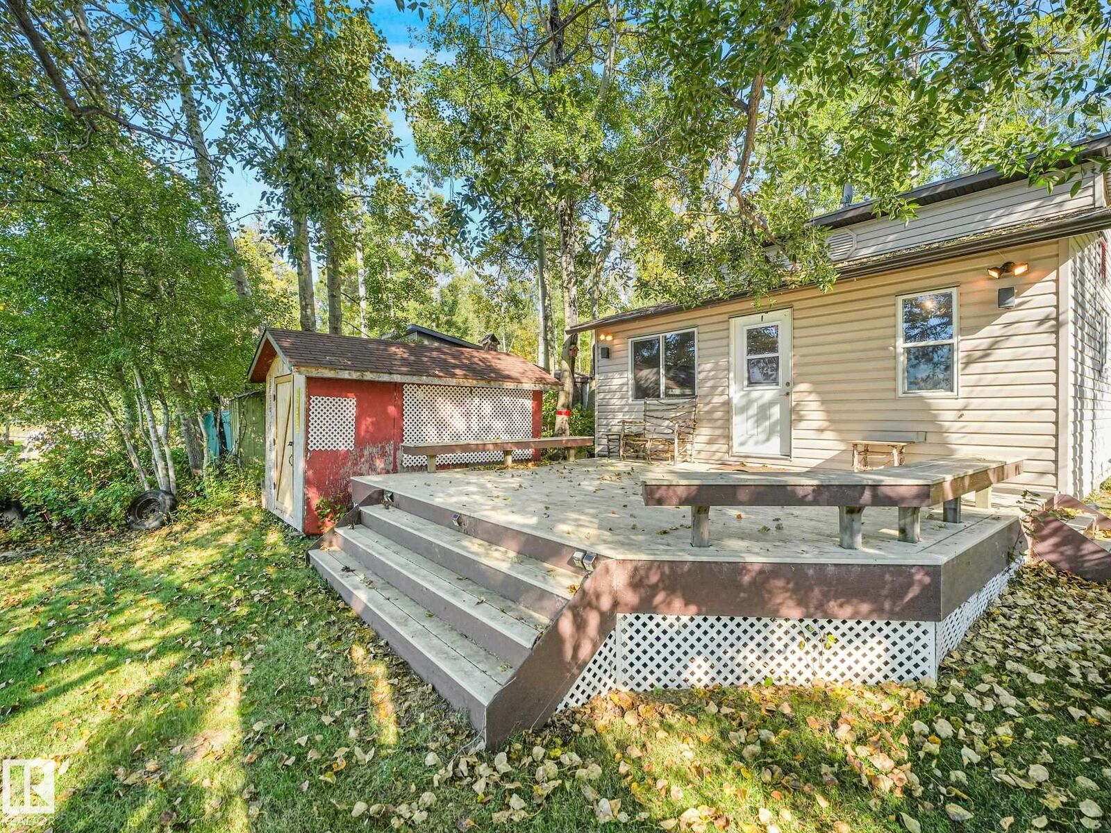 Property Photo:  52220 Hwy 770  AB T0E 0H0 