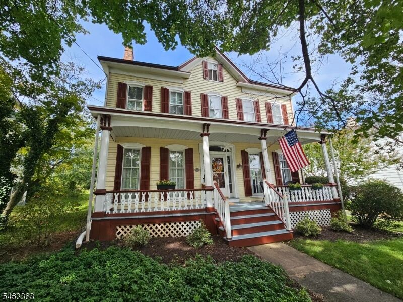 Property Photo:  27 Bonnell St  NJ 08822 