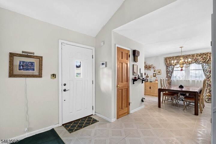 Property Photo: 38 Sherwood Ave NJ 08816