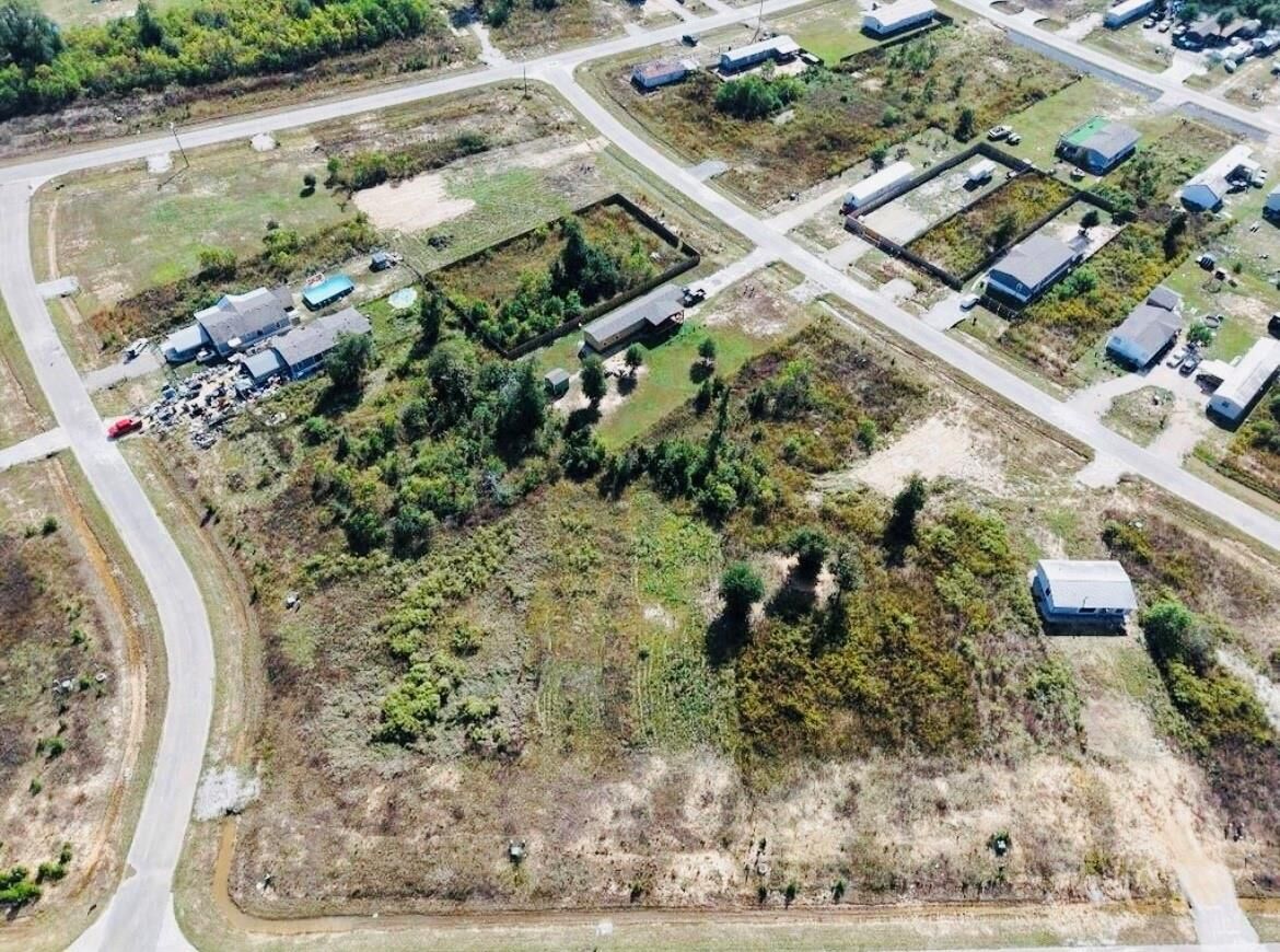 Property Photo: 2911 Road 5702 TX 77327