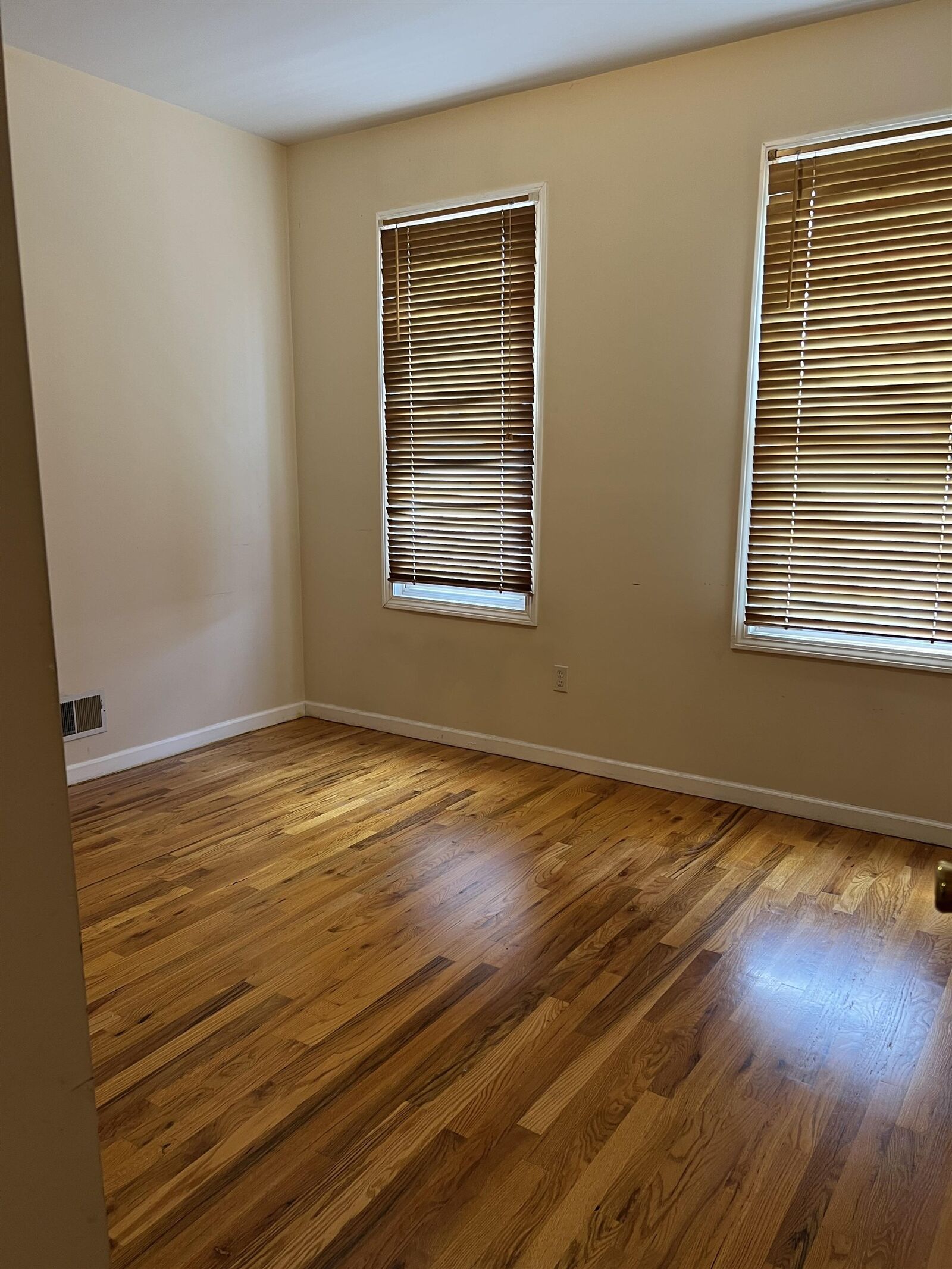 Property Photo:  1525 48th St 1  NJ 07047 