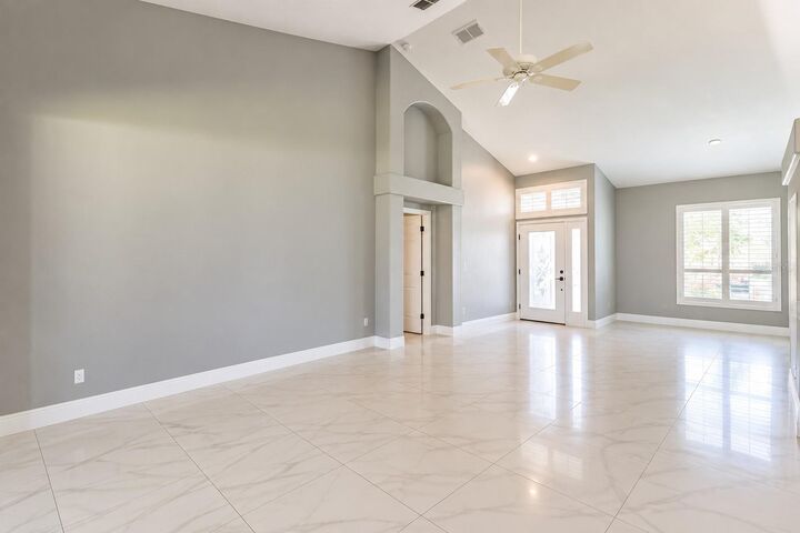 Property Photo: 4465 Fairway Oaks Drive FL 33860