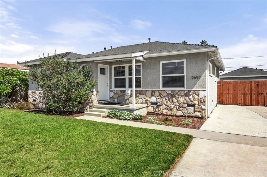Property Photo: 12692 West Street CA 92840