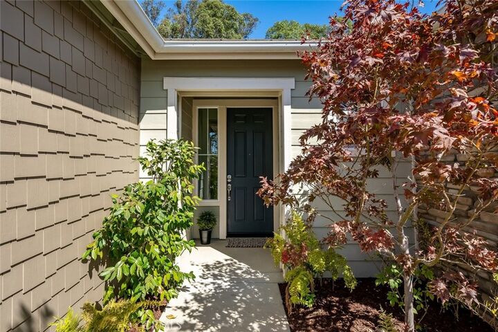 Property Photo: 1464 Trail View Place CA 93444