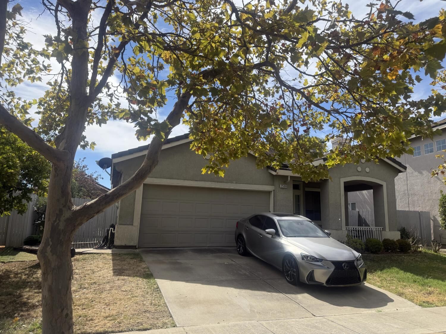 Property Photo: 2508 Babson Drive CA 95758