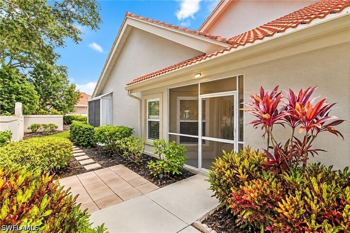 Property Photo:  181 Napa Ridge Road E 35  FL 34119 