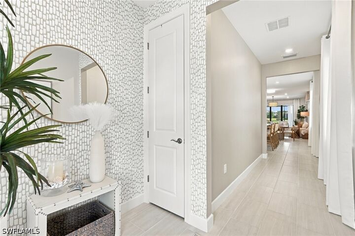 Property Photo:  1880 Sierra Court  FL 34120 