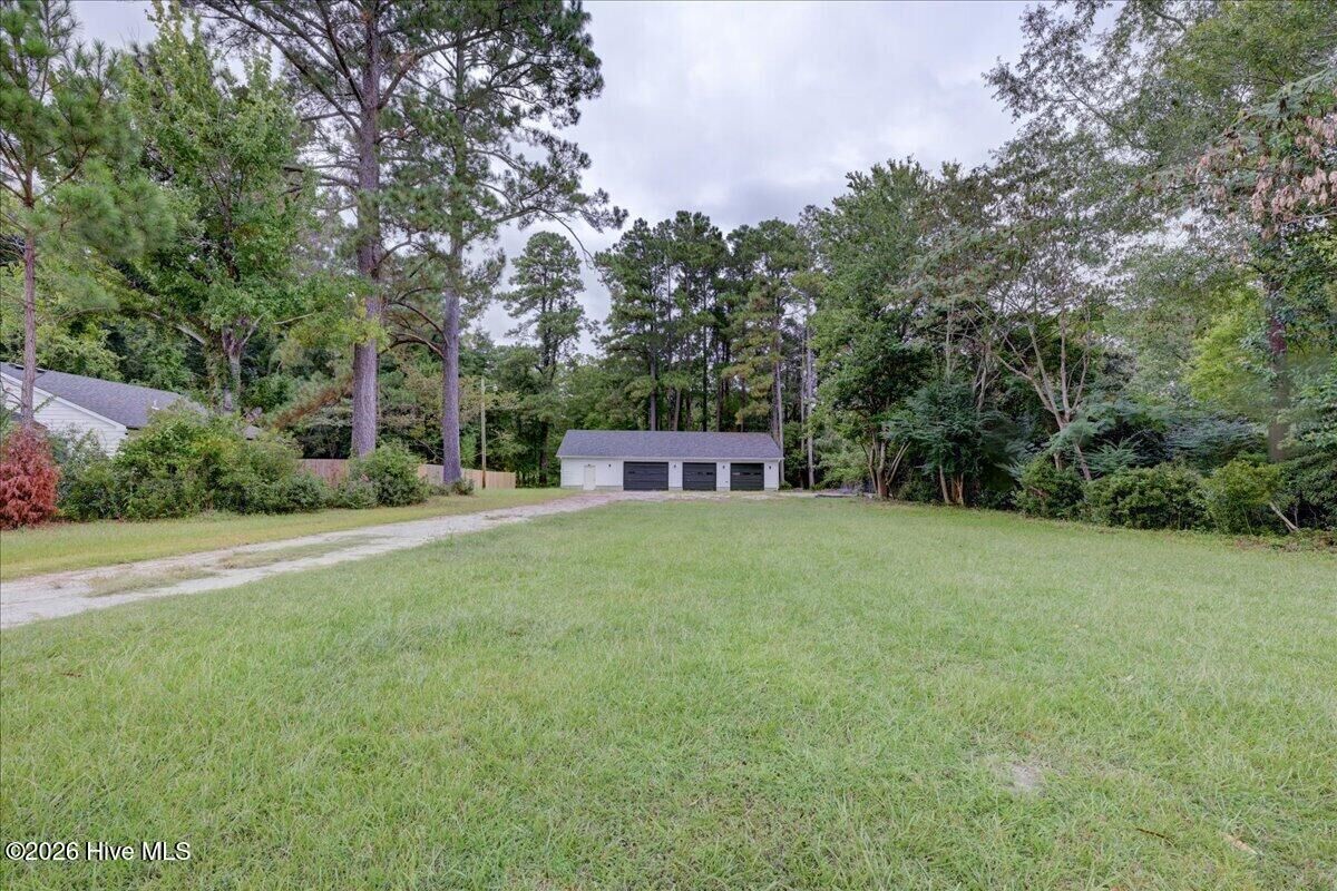 Property Photo: 1 W Thurman Road NC 28562