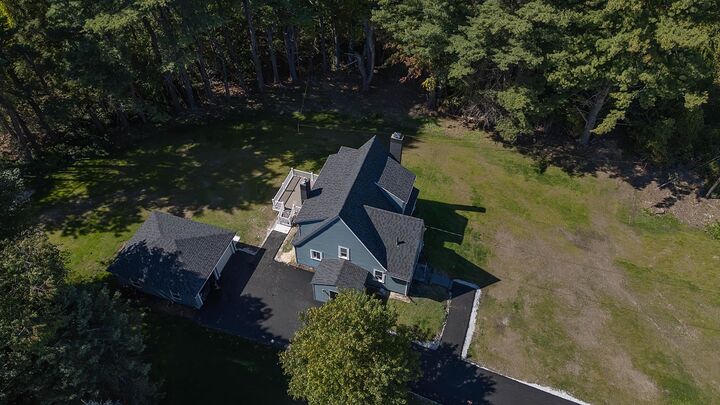 Property Photo: 333 Cohas Avenue NH 03109