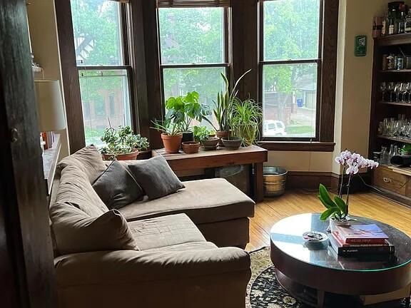 Property Photo: 433 Holly Avenue 4 MN 55102