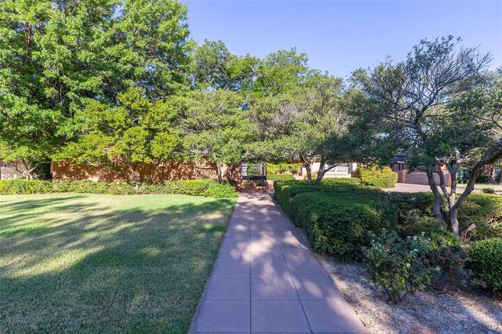 Property Photo:  1410 Tanglewood Road  TX 79605 