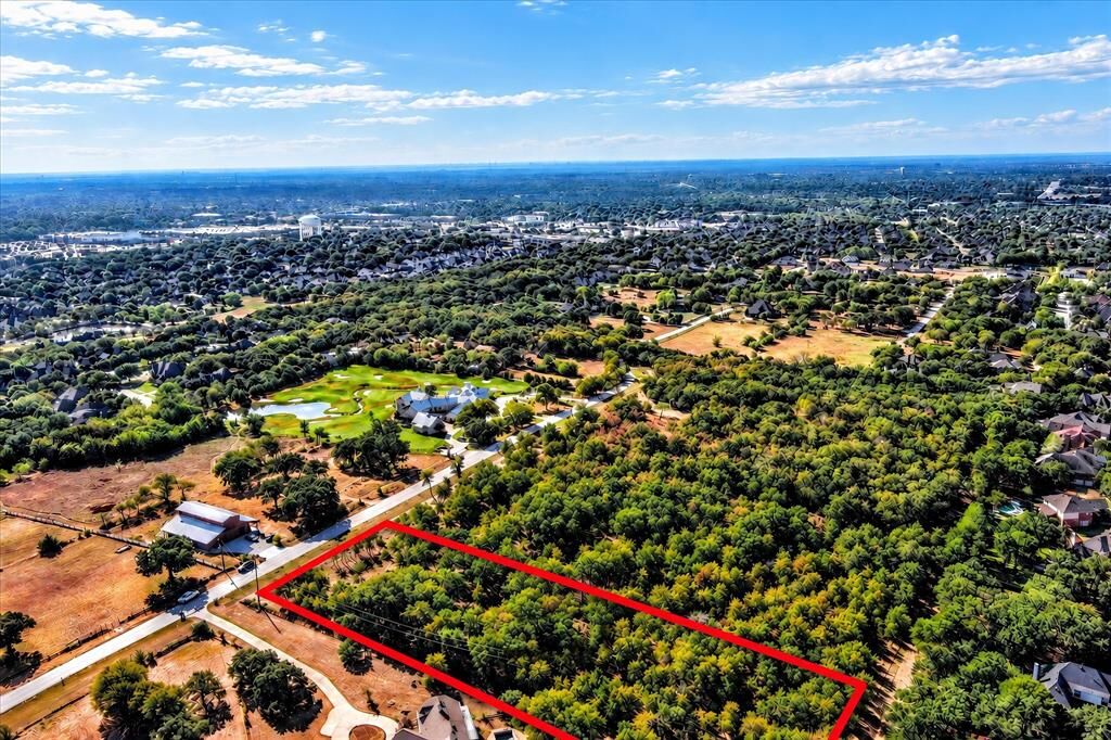 Property Photo:  8965 Indian Knoll Trail  TX 76248 