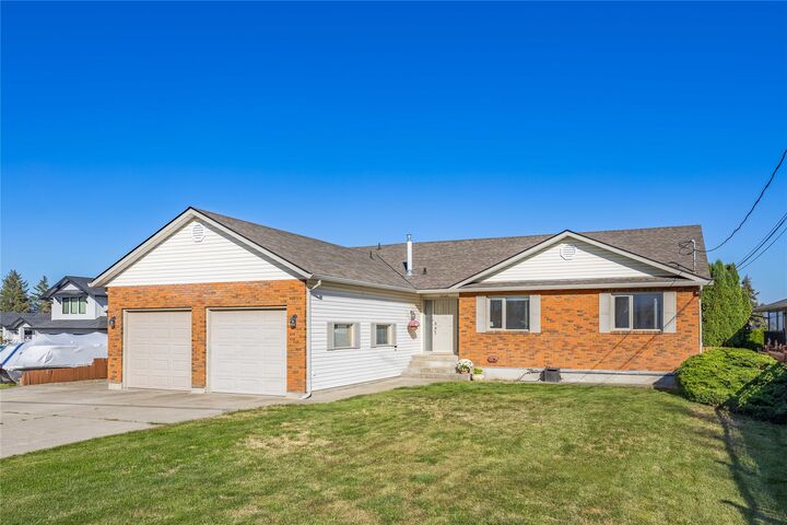 Property Photo:  2245 Thacker Drive  BC V1Z 1V5 