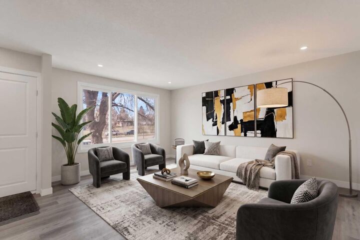 Property Photo:  99 Dovercliffe Way SE  AB T2B 1W6 