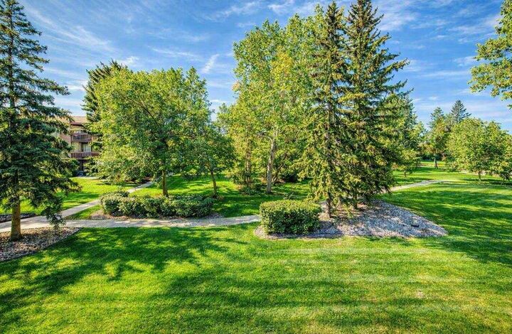 Property Photo: 8948 Elbow Drive SW 382 AB T2V 0H9