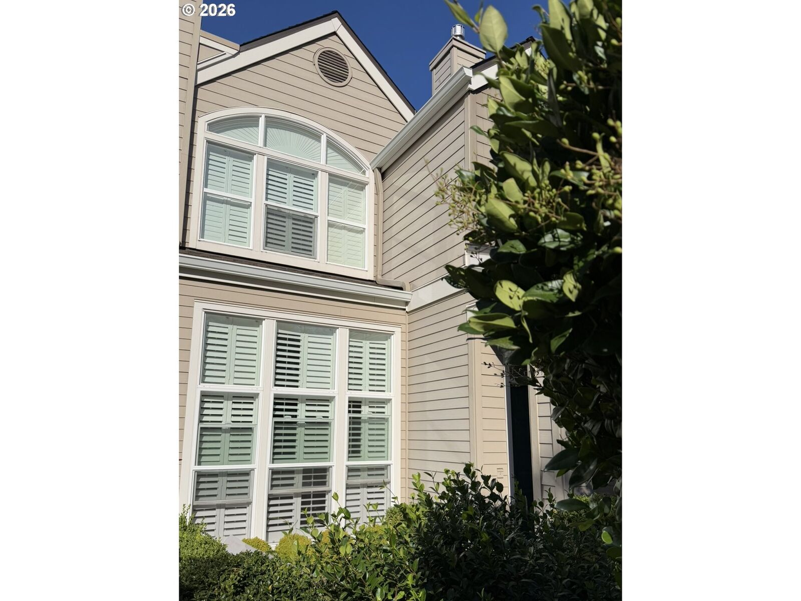 Property Photo: 324 4th St OR 97034