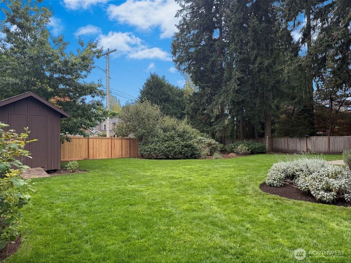 Property Photo: 8748 NE Rosario Place WA 98110