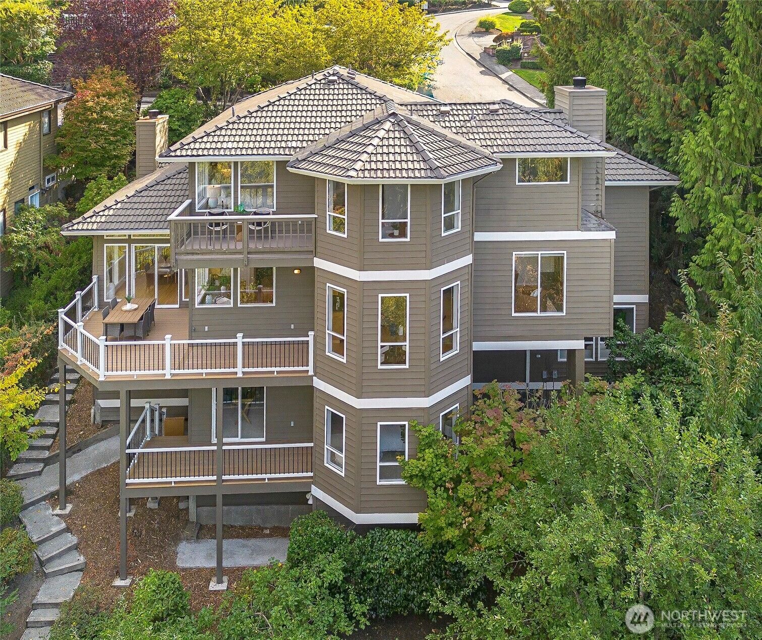 Property Photo:  4618 NE 89th Street  WA 98115 