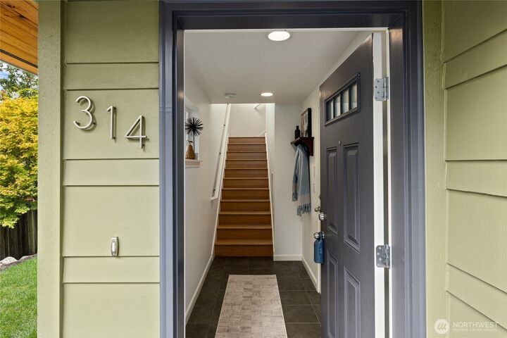 Property Photo: 314 NW 54th Street WA 98107