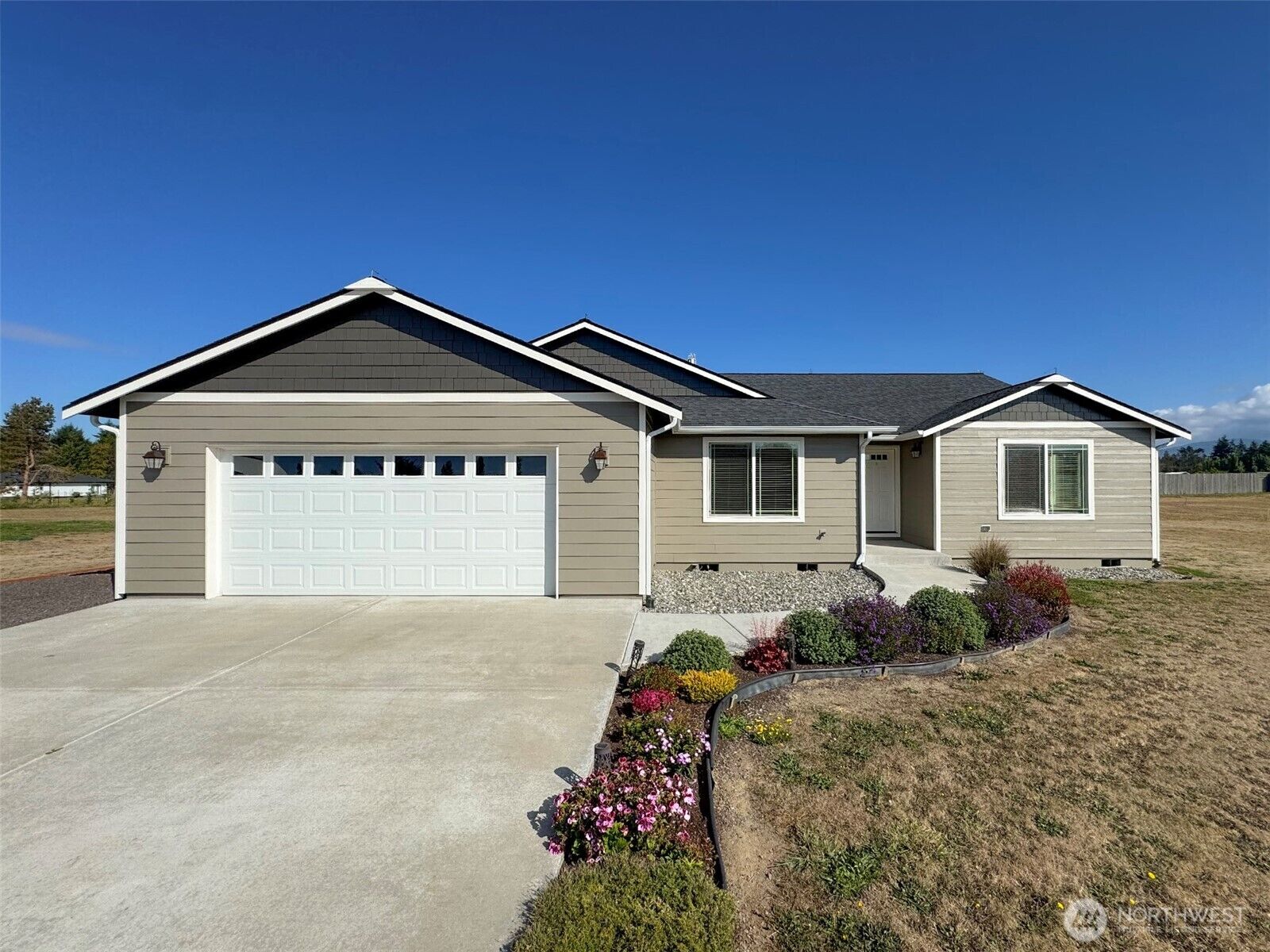 Property Photo: 196 Marsh Hawk Lane WA 98382