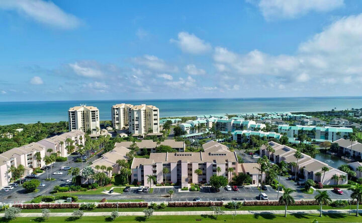 Property Photo:  2400 S Ocean Drive 3618  FL 34949 