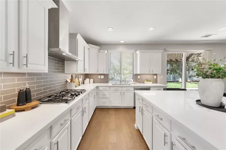 Property Photo:  43853 Barletta Street  CA 92592 