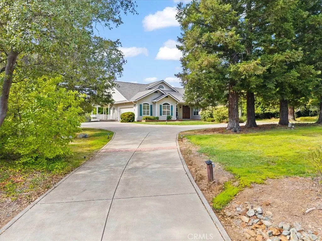 Property Photo:  172 Ward Boulevard  CA 95966 