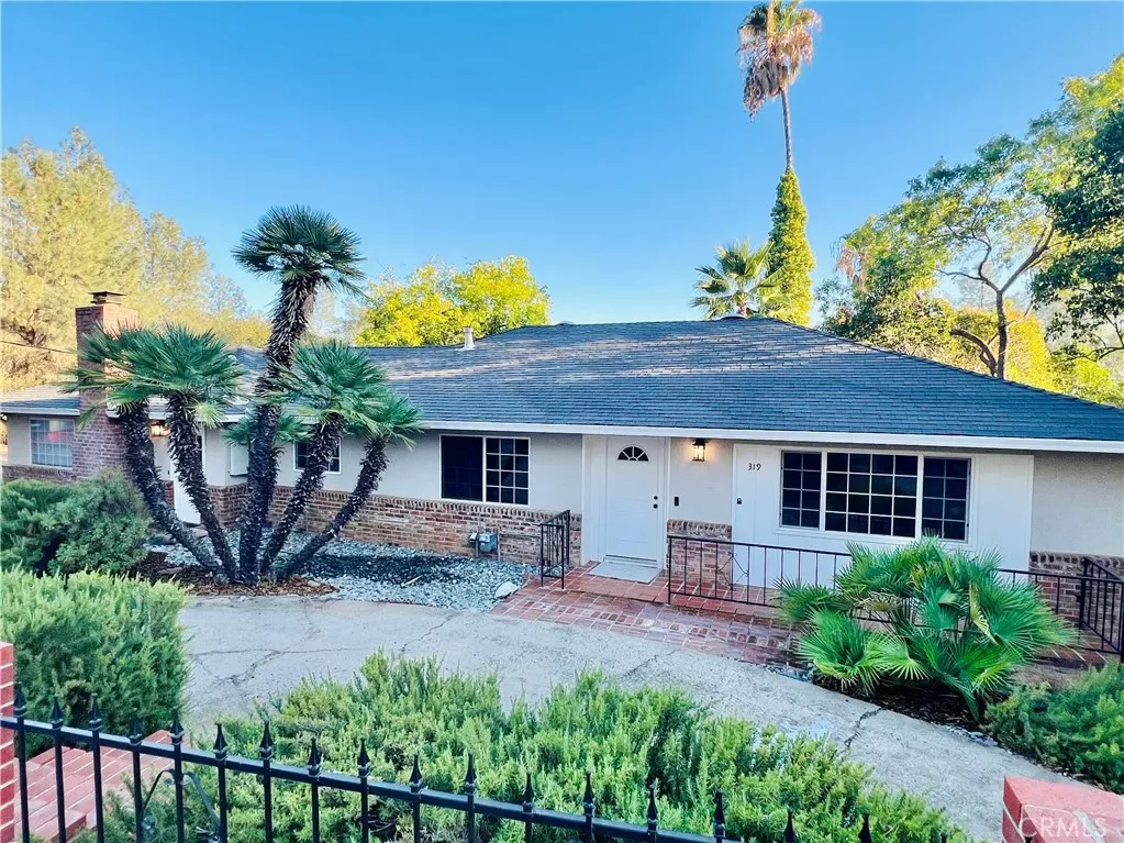 Property Photo: 319 Canyon Highlands CA 95966