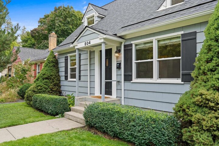 Property Photo: 504 E 20th Ave WA 99203