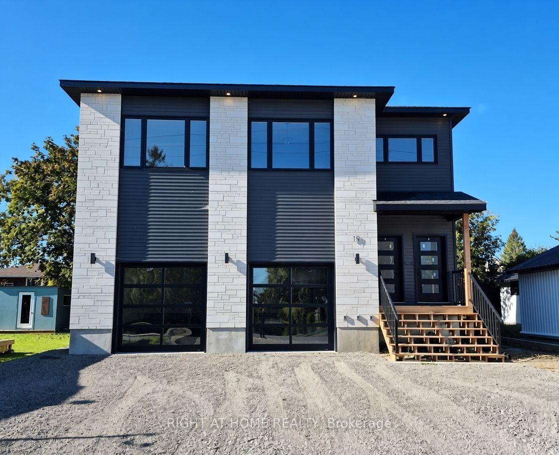 Property Photo: 19 James Street Unit # 1 ON K7S 1C9
