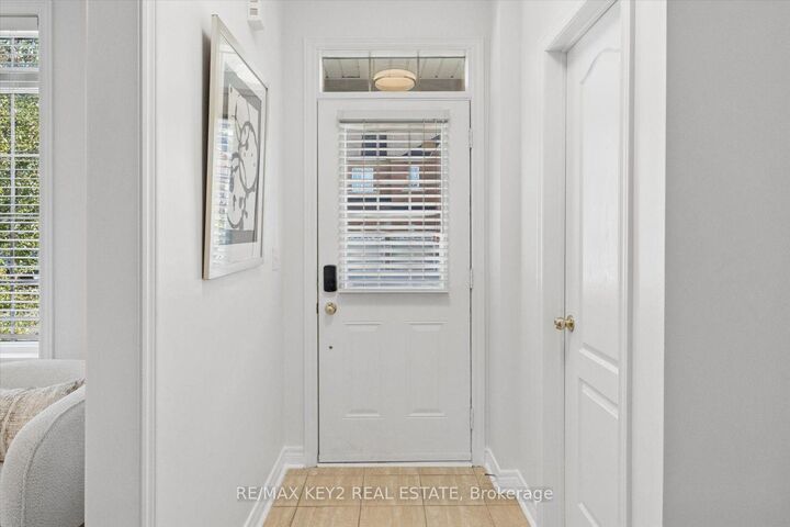 Property Photo:  2458 Earl Grey Avenue  ON L1X 0B9 