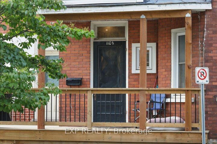 Property Photo: 110 Chambers Street ON K7A 2Z1