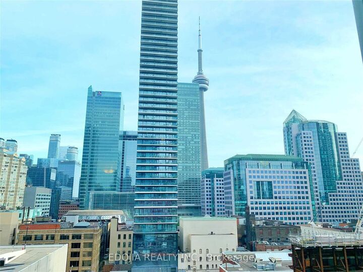 Photo de la propriété:  21 Nelson Street 1121  ON M5V 1T8 