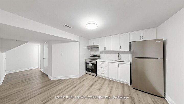 Property Photo:  91 Whitehorn Crescent Bsmt  ON M2J 3B1 
