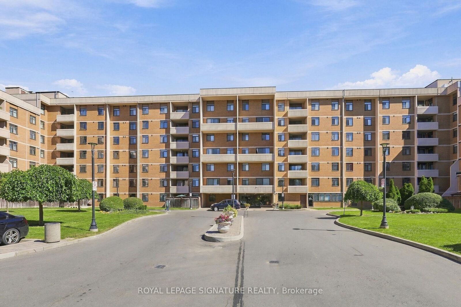 Property Photo: 2645 Jane Street 539 ON M3L 2J3