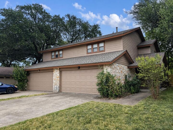 Property Photo:  8329 Fathom Circle B  TX 78750 