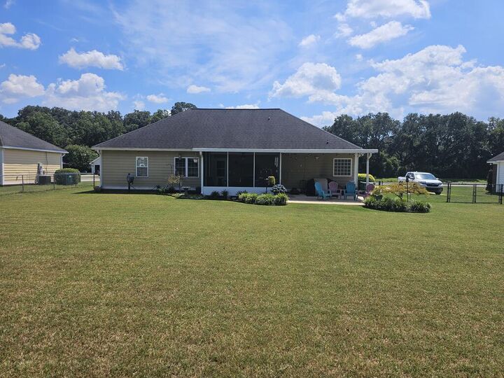 Property Photo:  157 Huntingdon Drive  GA 31763 