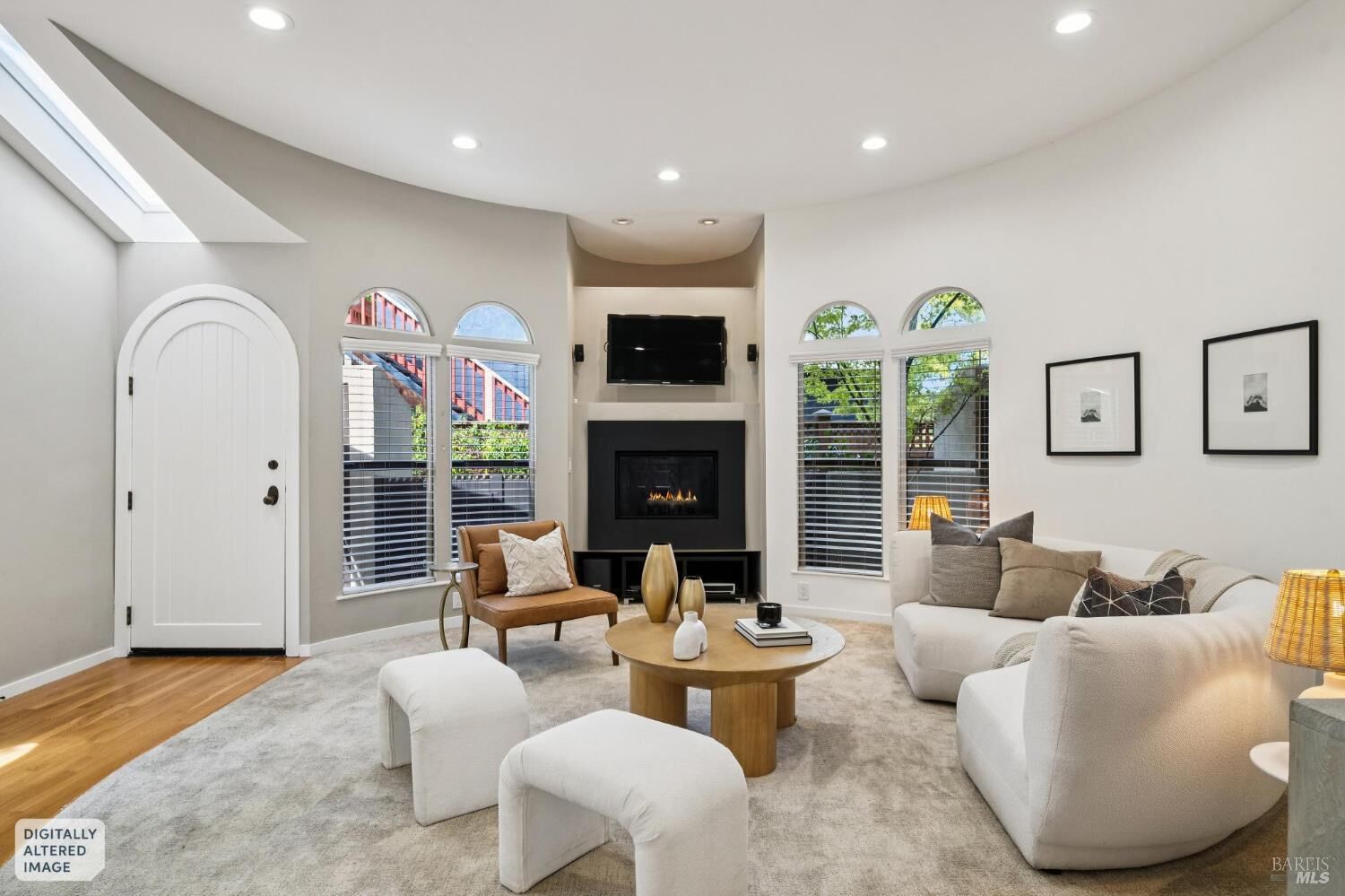 Property Photo:  13 San Rafael Avenue C  CA 94960 