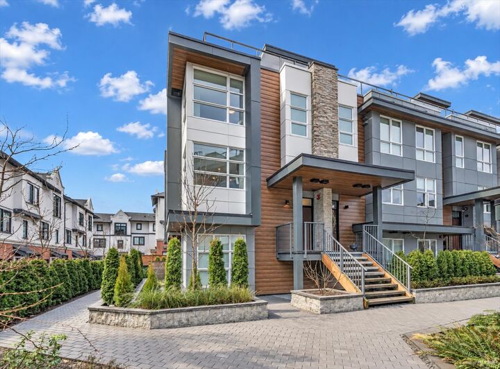 Property Photo:  2060 Curling Road 227  BC V7P 1X4 