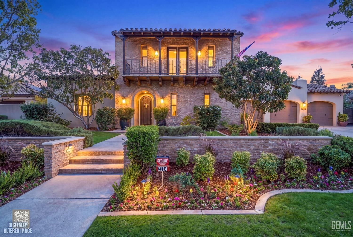 Property Photo: 2114 Tiverton Drive CA 93311