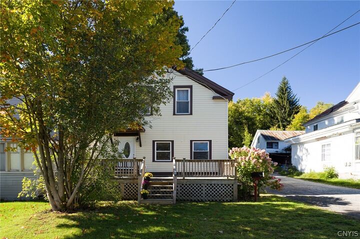 Property Photo:  509 Main Street  NY 13309 