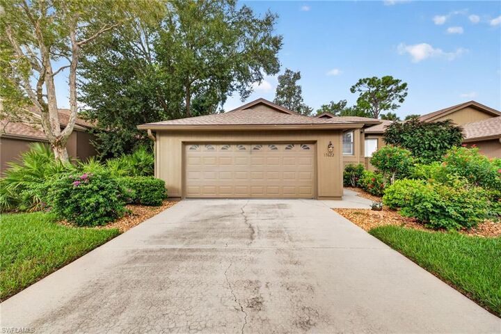 Property Photo:  17622 Captiva Island Ln  FL 33908 
