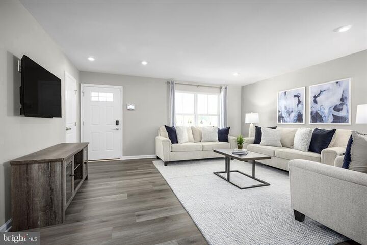 Property Photo:  124 Limestone Drive  PA 17019 