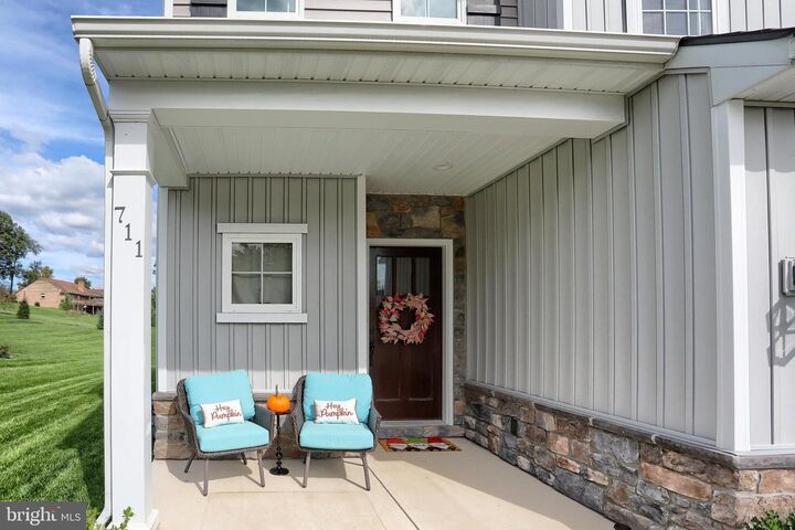 Property Photo: 711 Radio PA 17022