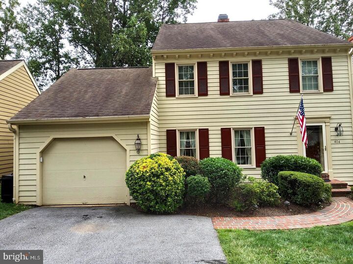 Property Photo: 404 Cranberry Lane 404 PA 19380