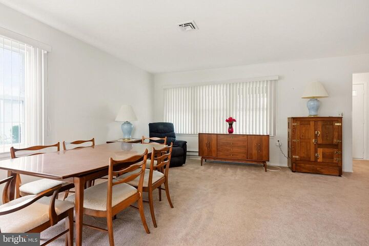 Property Photo:  216 Huntington Drive  NJ 08088 