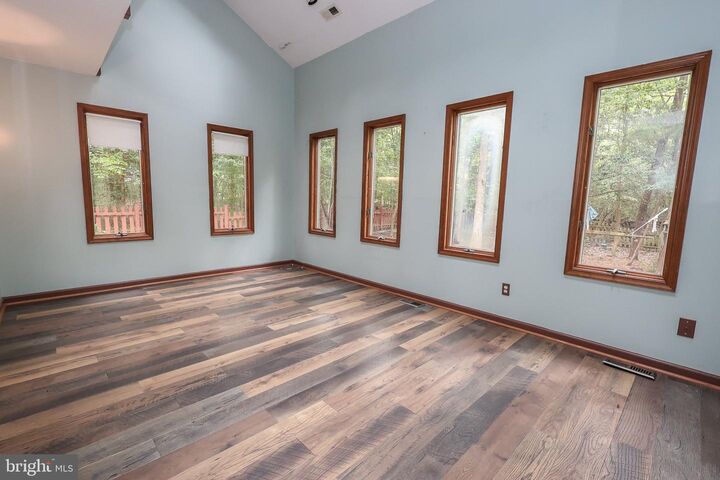 Property Photo: 43261 Cedarwood Court MD 20650