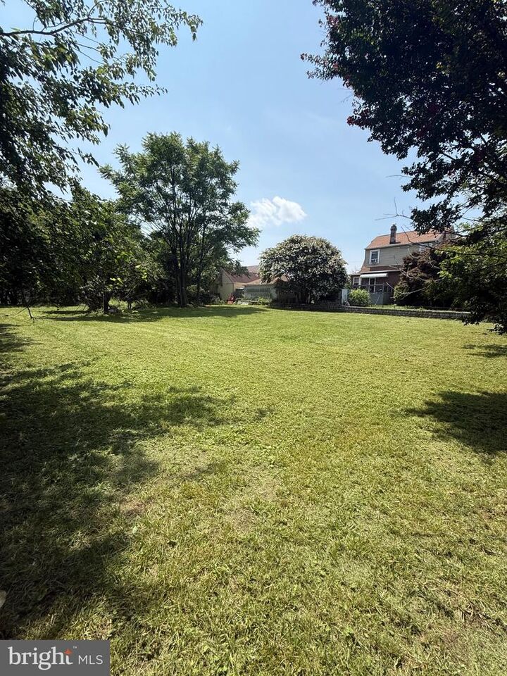Property Photo:  909 Church Street  MD 21225 