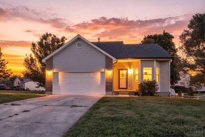 Property Photo: 3903 Pebble Creek Ln OH 45102